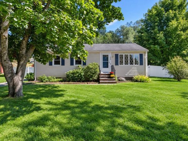160 Farm St, Millis, MA 02054
