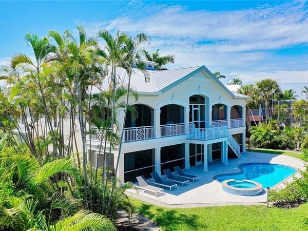 824 Birdie View PT , SANIBEL, FL 33957