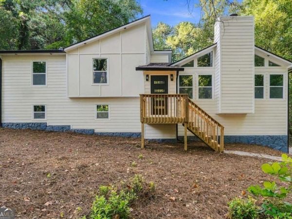 2411 Cochise Drive, Acworth, GA 30102