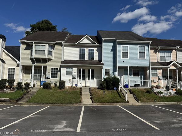 5889 Trent Walk Drive, Lithonia, GA 30038