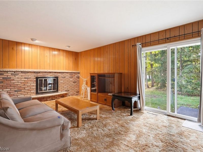 1780 E Parkhaven Drive, Seven Hills, OH 44131 Photo 10