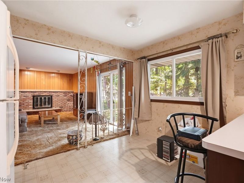 1780 E Parkhaven Drive, Seven Hills, OH 44131 Photo 17