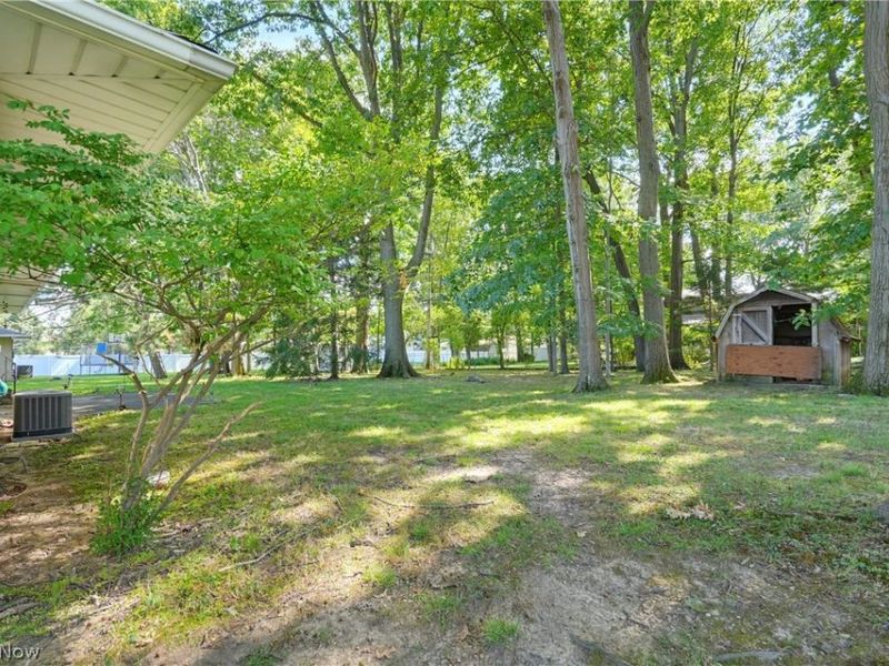 1780 E Parkhaven Drive, Seven Hills, OH 44131 Photo 29
