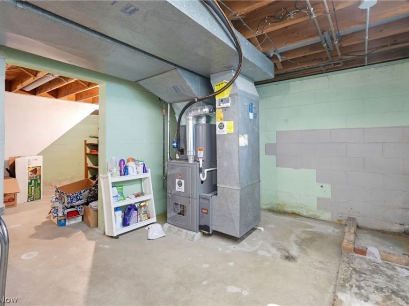 1780 E Parkhaven Drive, Seven Hills, OH 44131 Photo 35