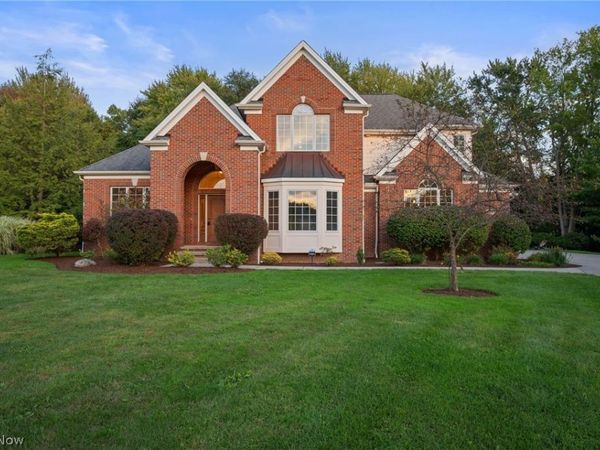 315 Capital Hill Circle , Orange Village, OH 44022