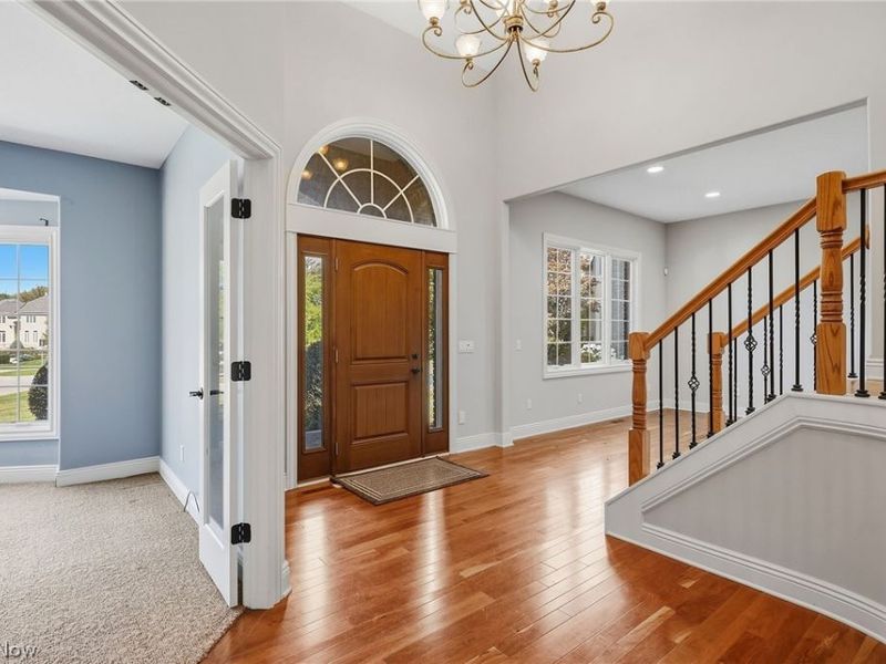 315 Capital Hill Circle, Orange Village, OH 44022 Photo 8