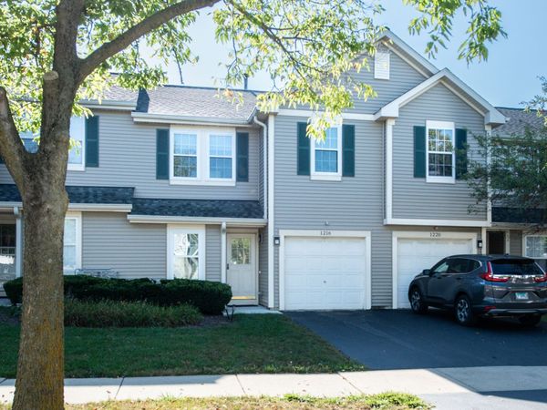 1216 Arapaho Court , Unit 1216, Naperville, IL 60540