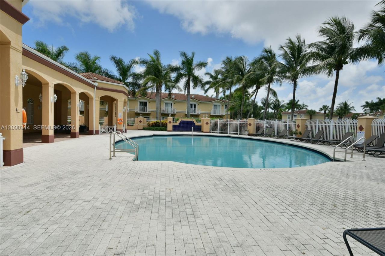 3168 SW 129th Ave, Unit 128, Miramar, FL 33027 Photo