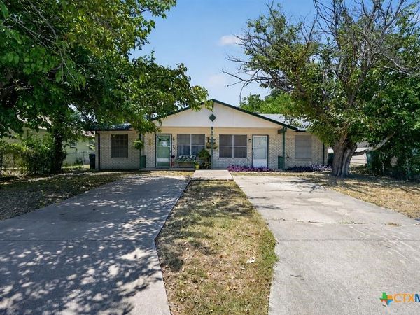 914 Travis Lane , Harker Heights, TX 76548