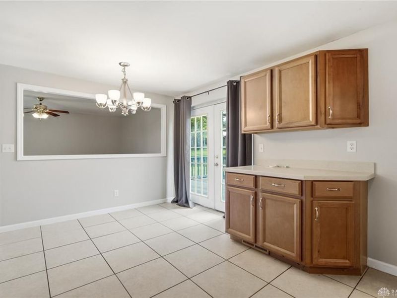 7700 Remmick Lane, Huber Heights, OH 45424 Photo 6