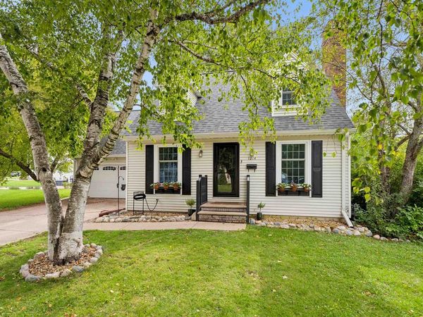 1214 IRWIN AVENUE, De Pere, WI 54115