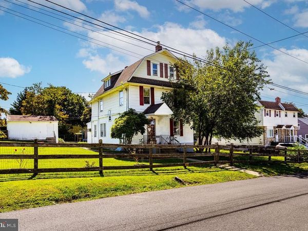 4400 SCHOOL LANE , DREXEL HILL, PA 19026