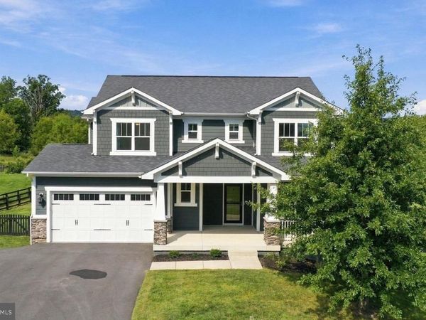 11939 GEORGE FARM DRIVE, LOVETTSVILLE, VA 20180
