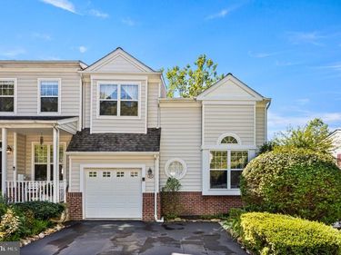 105 LONGWOOD COURT, MALVERN, PA 19355