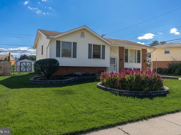 1021 MAYFLOWER DRIVE , NEWARK, DE 19711