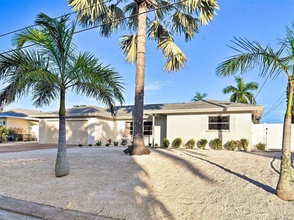 4107 COCONUT TERRACE, BRADENTON, FL 34210