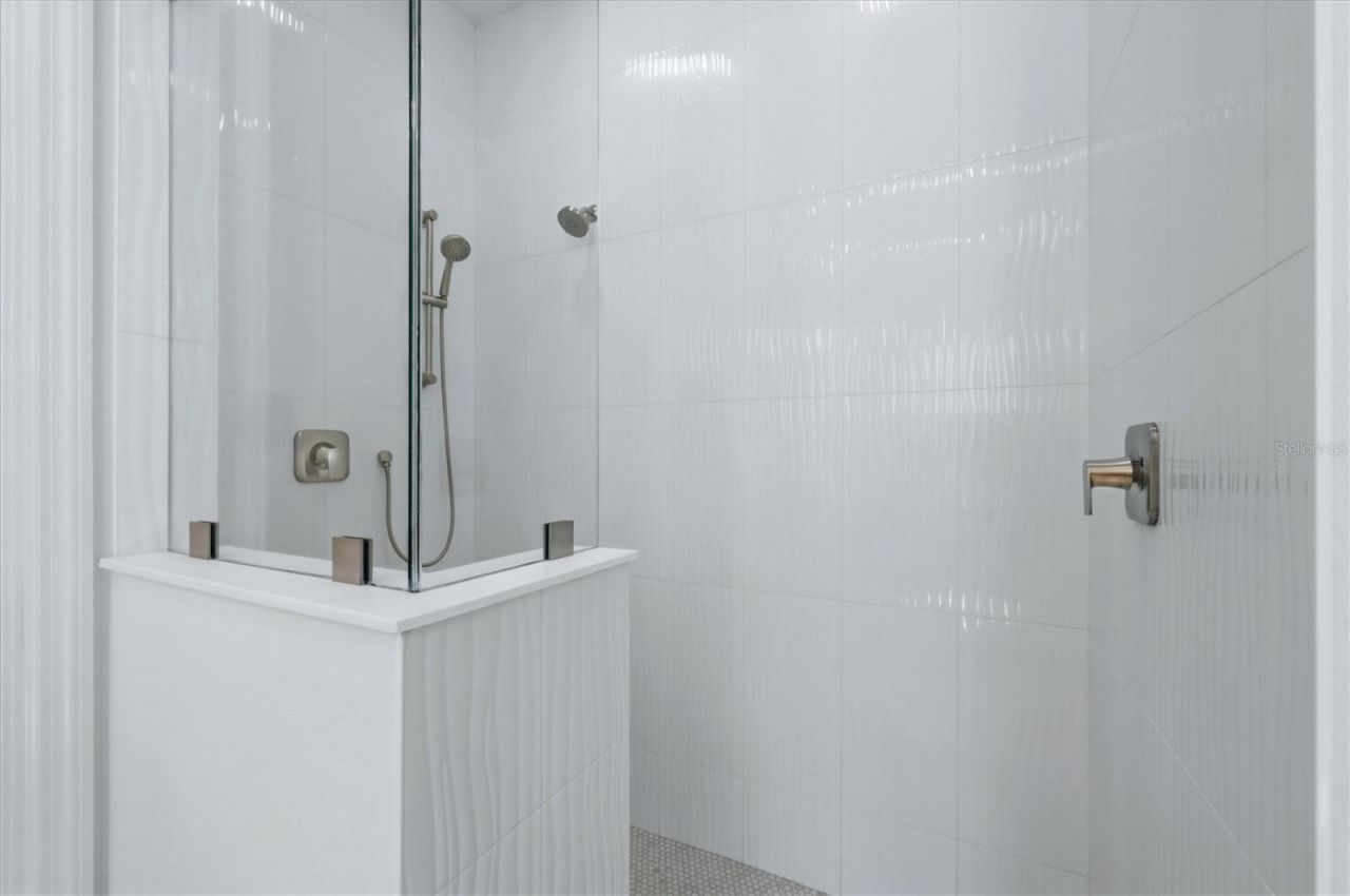 844 Blue Shell Loop, Sarasota, FL 34240 Photo
