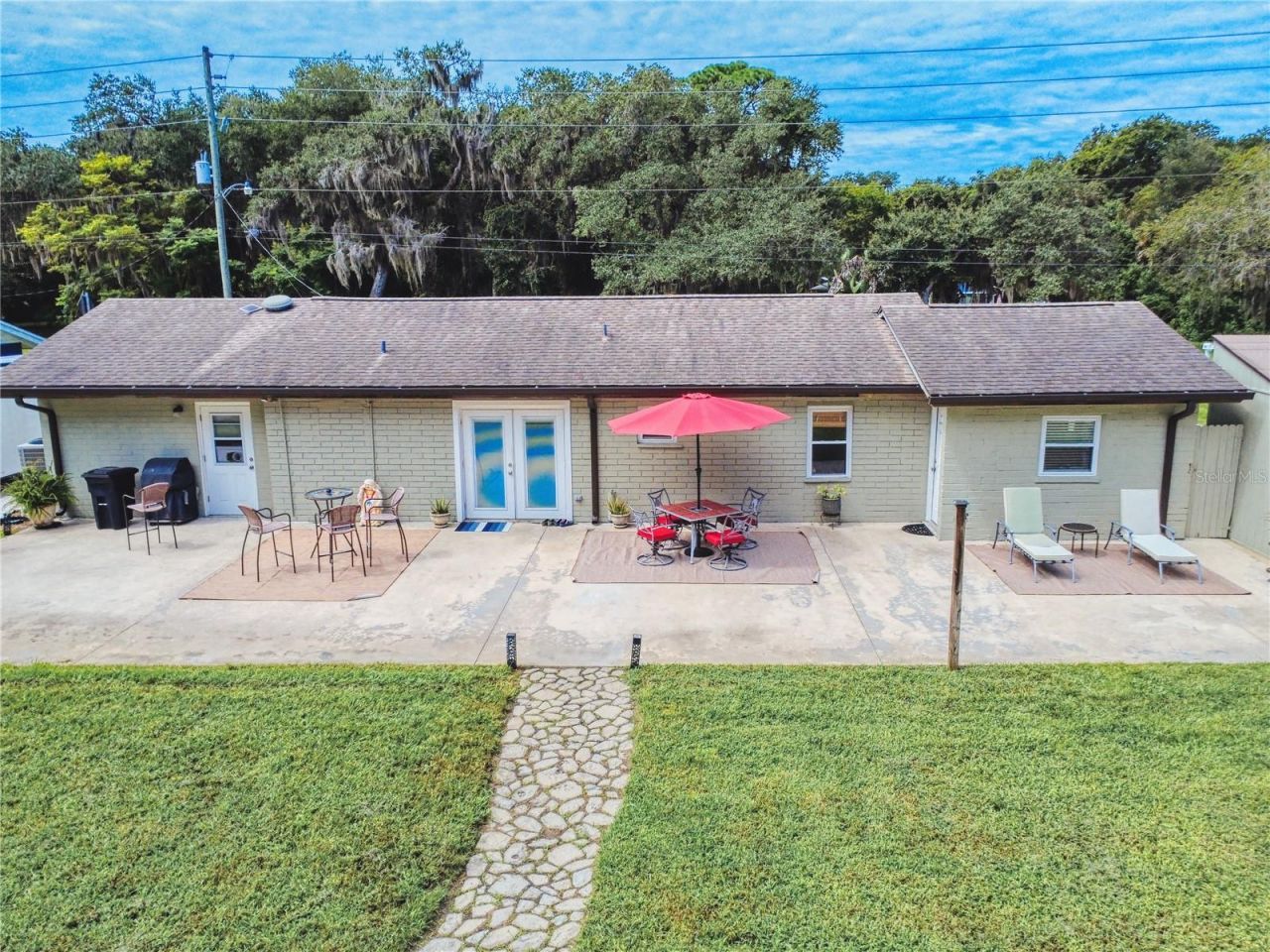 903 S Myrtle Avenue, New Smyrna Beach, FL 32168 Photo