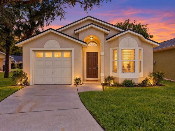 526 SEASONS COURT , WINTER SPRINGS, FL 32708