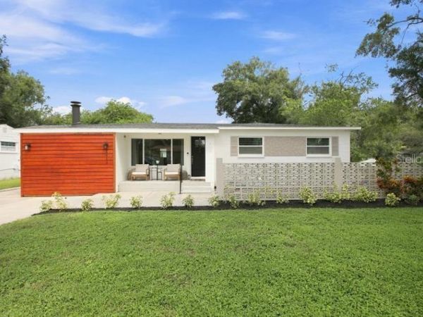 2313 CARROLL PLACE , TAMPA, FL 33612