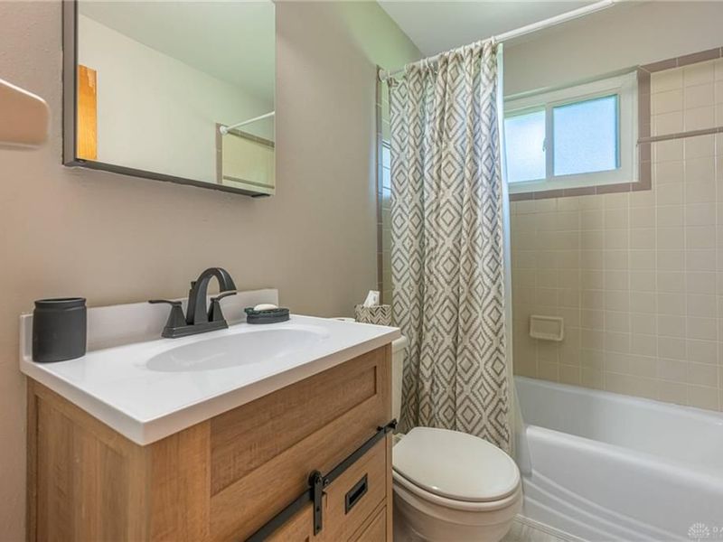 1663 Curlett Drive, Dayton, OH 45432 Photo 10