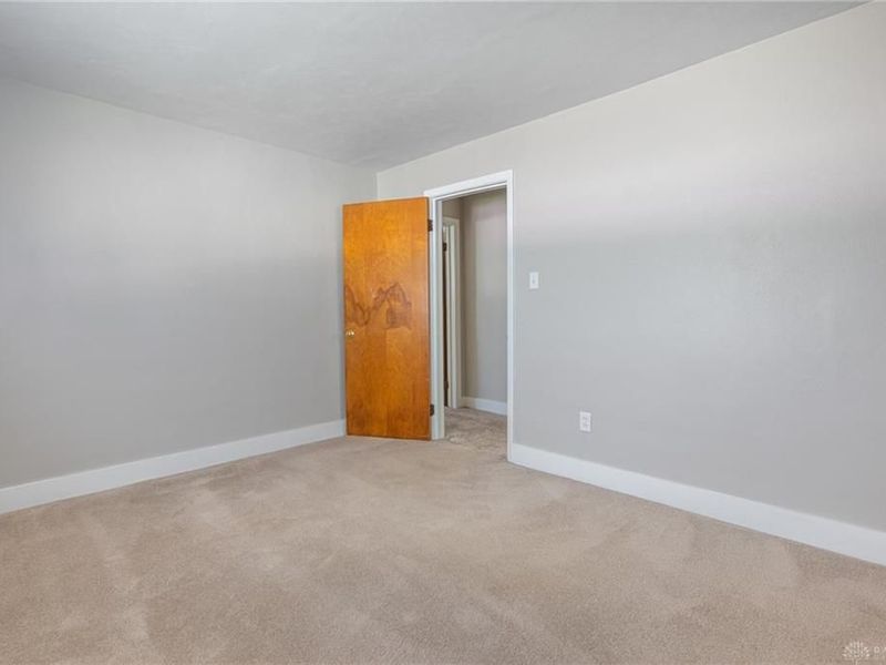 1663 Curlett Drive, Dayton, OH 45432 Photo 11