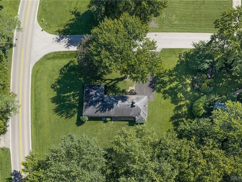 1663 Curlett Drive, Dayton, OH 45432 Photo 18