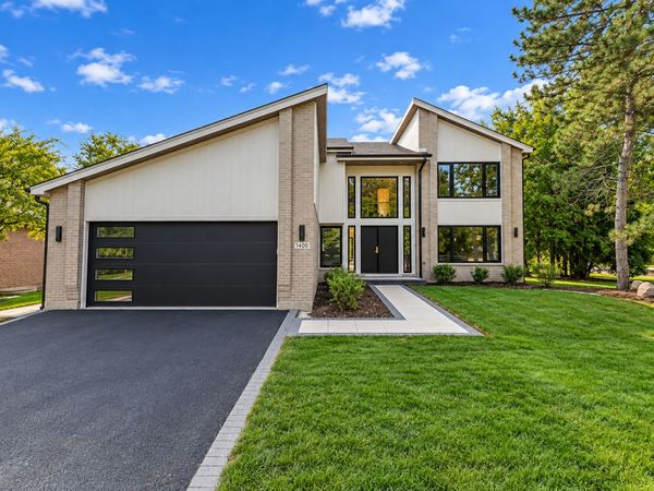 1400 Kingsport Court , Northbrook, IL 60062
