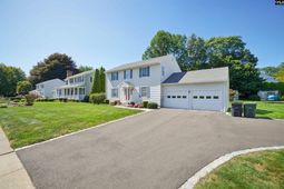 2941 Waverly Drive  photo 4