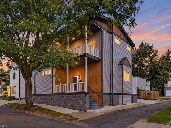 2900 York Avenue, Cleveland, OH 44113