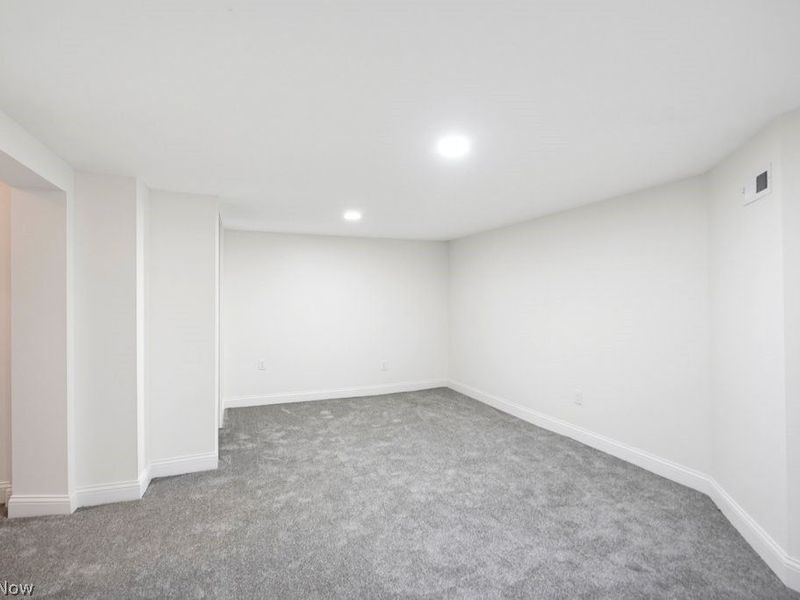 2900 York Avenue, Cleveland, OH 44113 Photo 37