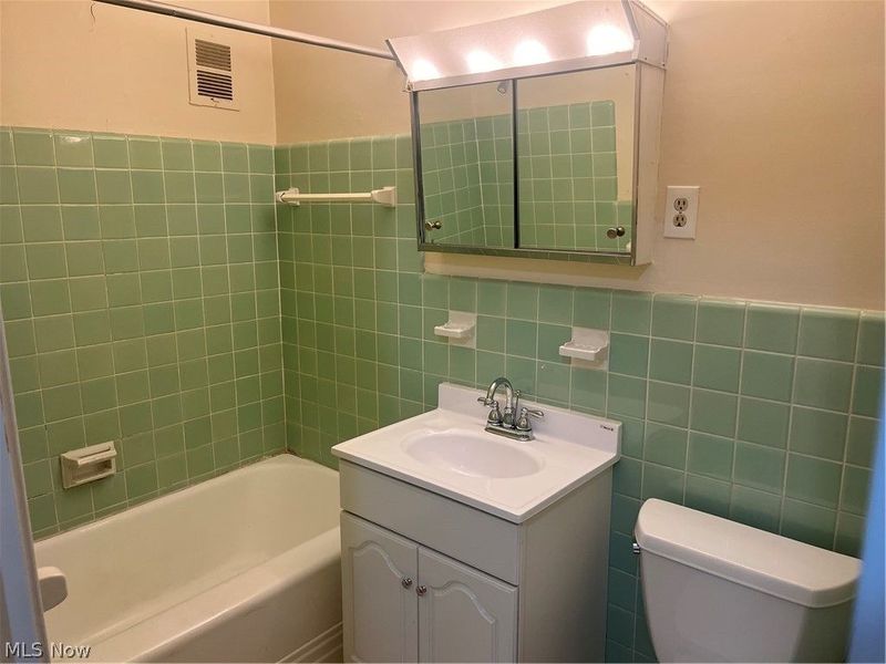 13773 Cedar Road , Unit 202, South Euclid, OH 44118 Photo 14