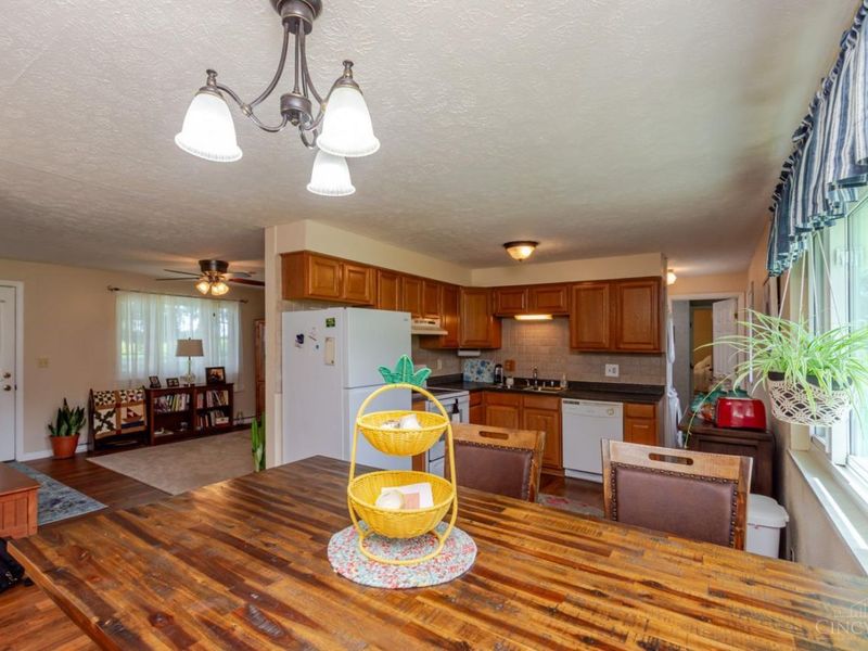 3370 Scheyhing Road, Lewisburg, OH 45338 Photo 11
