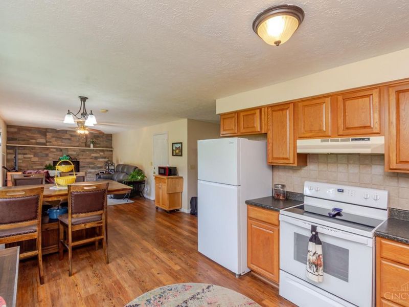 3370 Scheyhing Road, Lewisburg, OH 45338 Photo 13