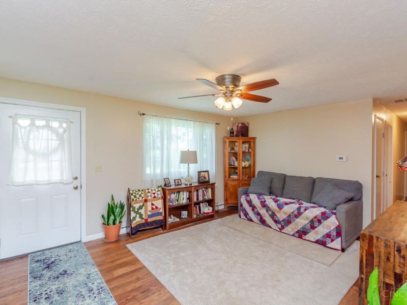 3370 Scheyhing Road, Lewisburg, OH 45338 Photo 5
