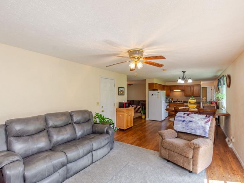 3370 Scheyhing Road, Lewisburg, OH 45338 Photo 9