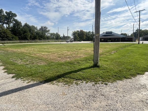1440 S Railroad Street , Millbury, OH 43447