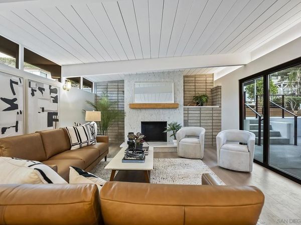 2204 Rosecrans St, San Diego, CA 92106