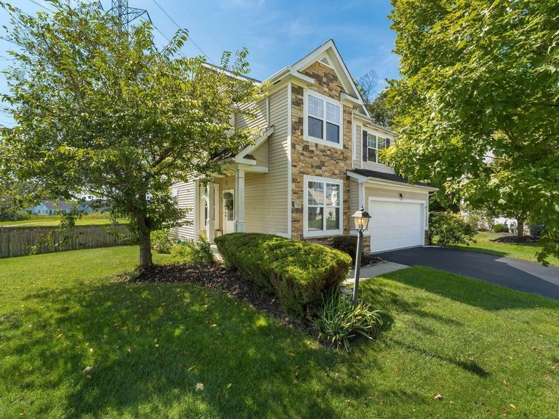 760 Brevard Court, Pickerington, OH 43147 Photo 1
