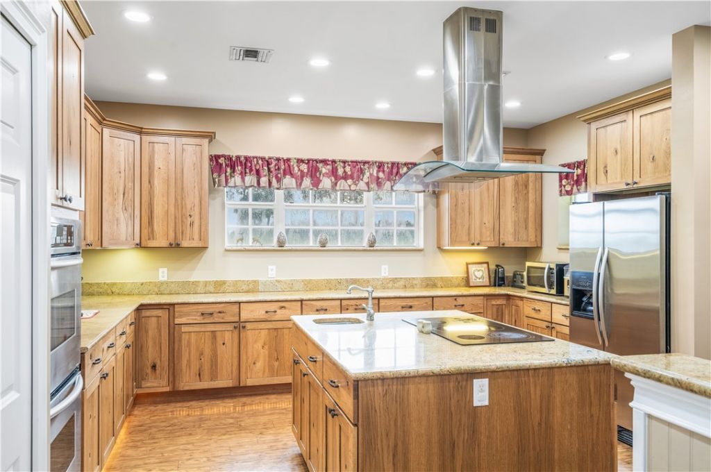 6045 21st Street Sw, Vero Beach, FL 32968 Photo