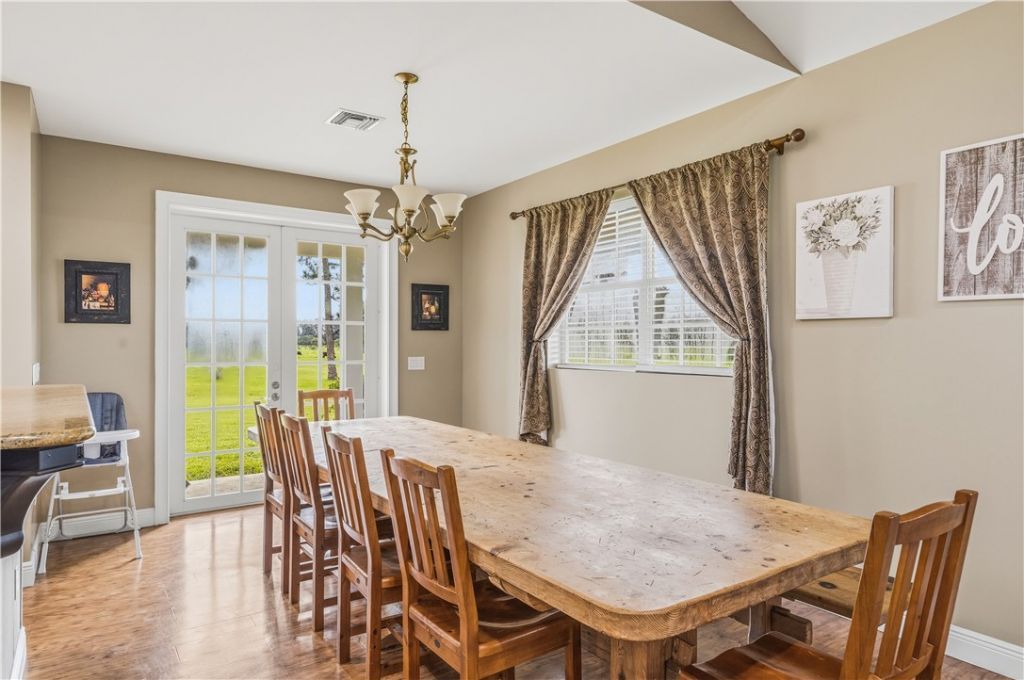 6045 21st Street Sw, Vero Beach, FL 32968 Photo