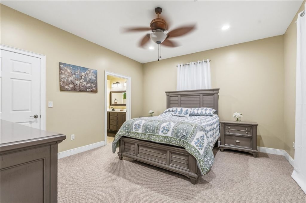 6045 21st Street Sw, Vero Beach, FL 32968 Photo