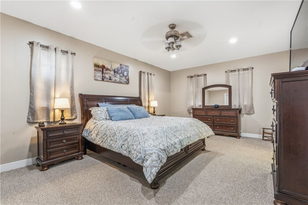 6045 21st Street Sw, Vero Beach, FL 32968 Photo