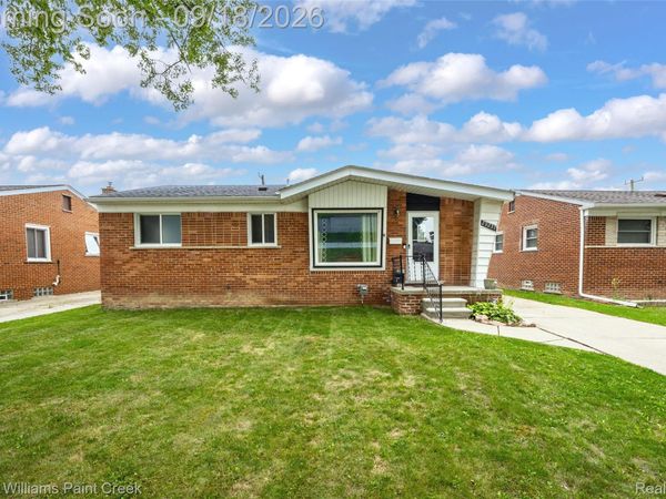 29237 Boston Street, St Clair Shores, Mi 48081
