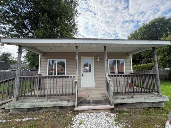 7085 Lakeshore Road, Burtchville Township, Mi 48059