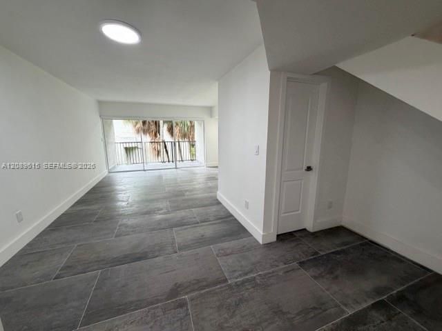 230 NW 87th Ave, Unit I208, Miami, FL 33172 Photo