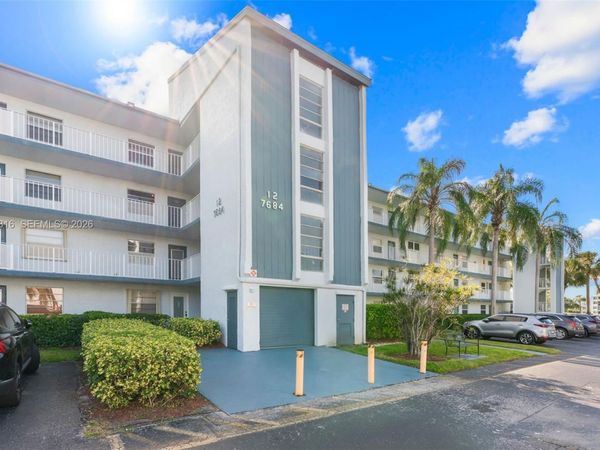 7684 NW 18th St , Unit 404, Margate, FL 33063