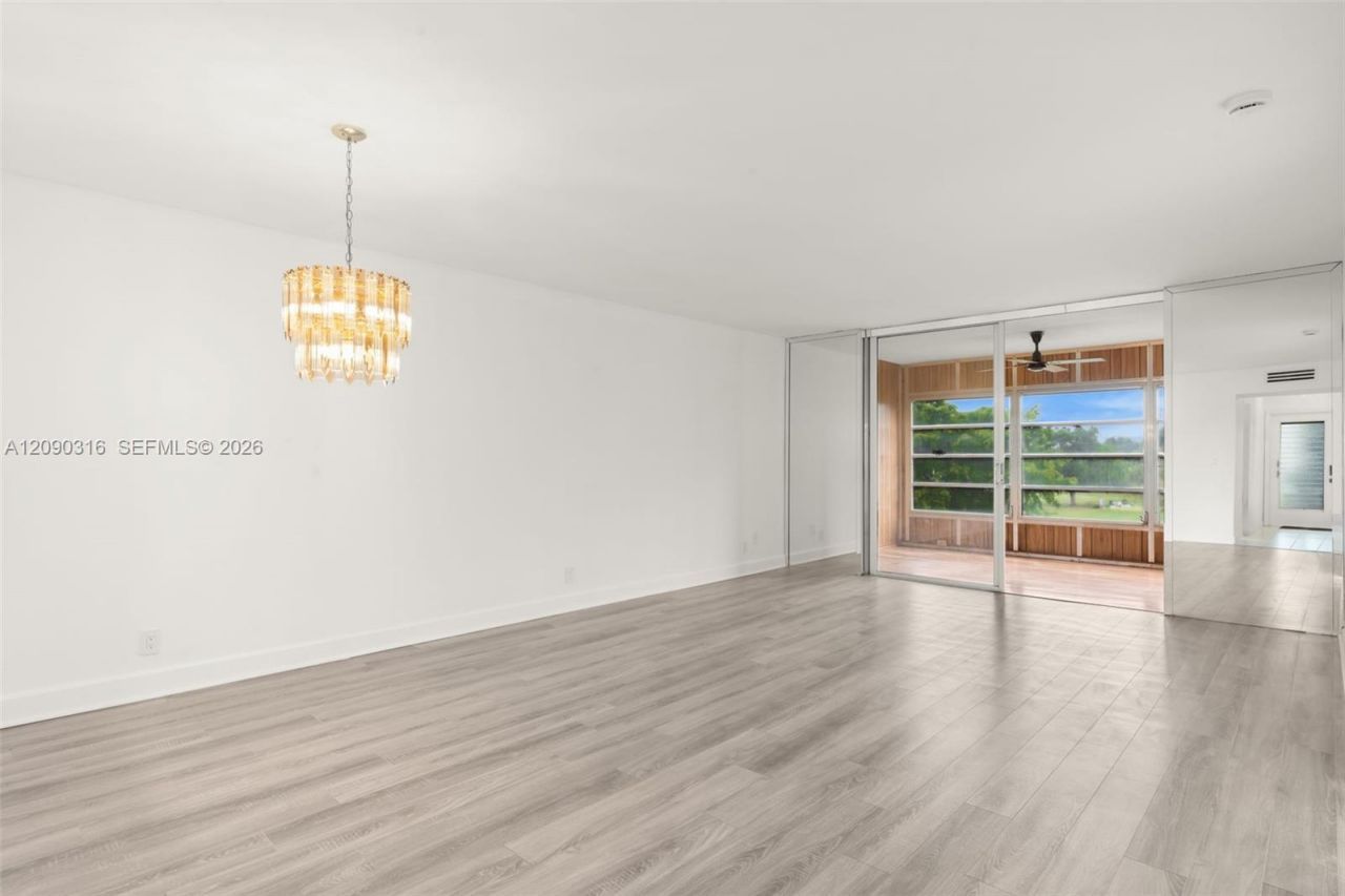 7684 NW 18th St , Unit 404, Margate, FL 33063 Photo