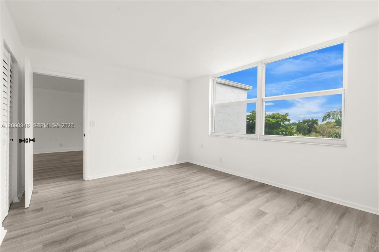 7684 NW 18th St , Unit 404, Margate, FL 33063 Photo