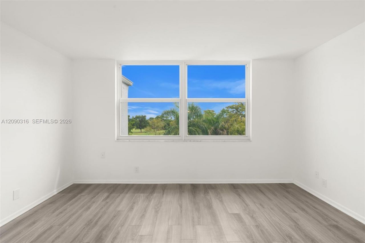 7684 NW 18th St , Unit 404, Margate, FL 33063 Photo